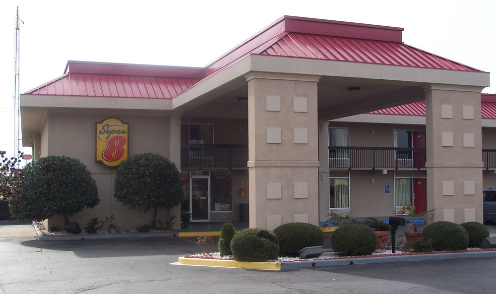 Super 8 By Wyndham Tifton Hotel Buitenkant foto